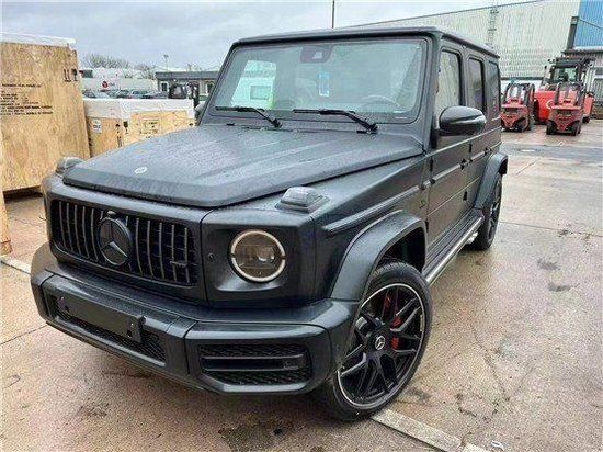 2023款奔驰G63港口现车钜惠230万起提走