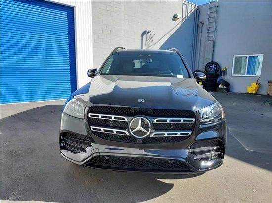 2022款奔驰GLS450港口现车配置丰富多选