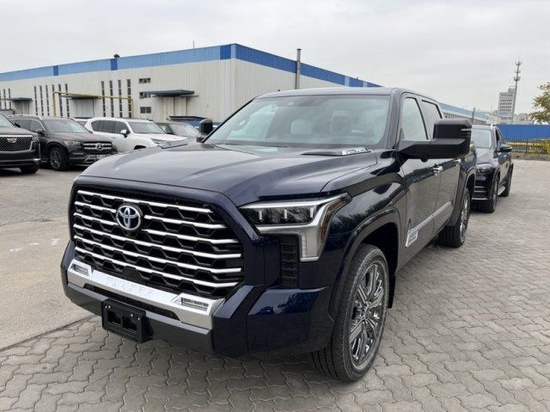 23款丰田坦途3.5T顶点混动版钜惠价68万