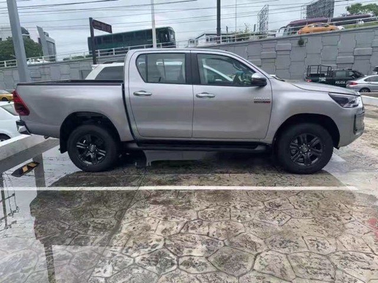 2022款丰田海拉克斯手动/自动降价优惠