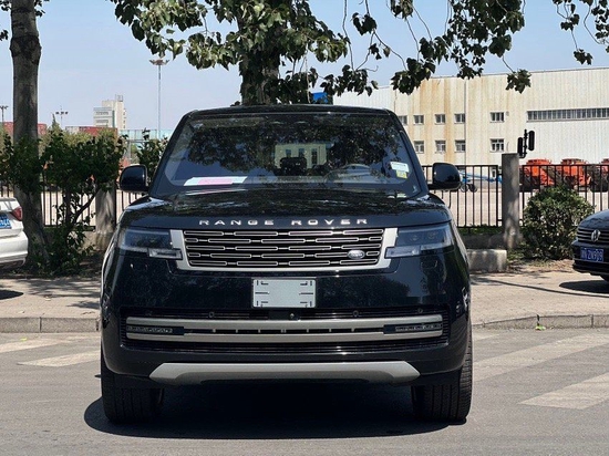 22款路虎揽胜行政3.0TP400长轴特价出