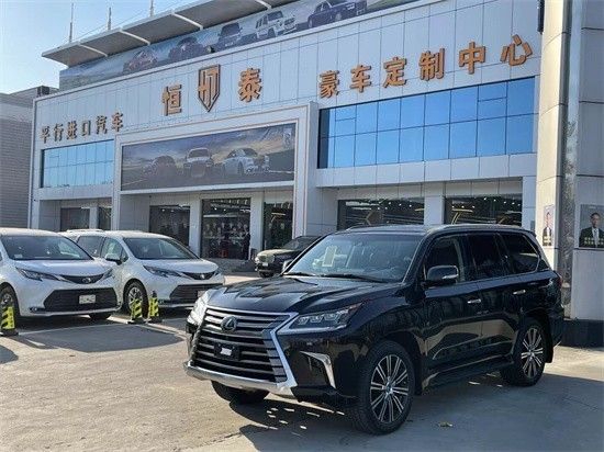 2023款林肯领航员加长 优惠直降10万