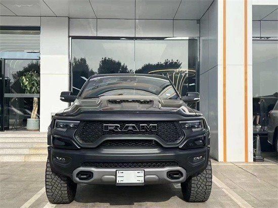 2023款道奇霸王龙6.2T现车直销最新行情