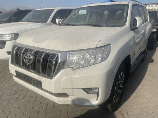 2023款丰田霸道4000中东GXR 65万特惠