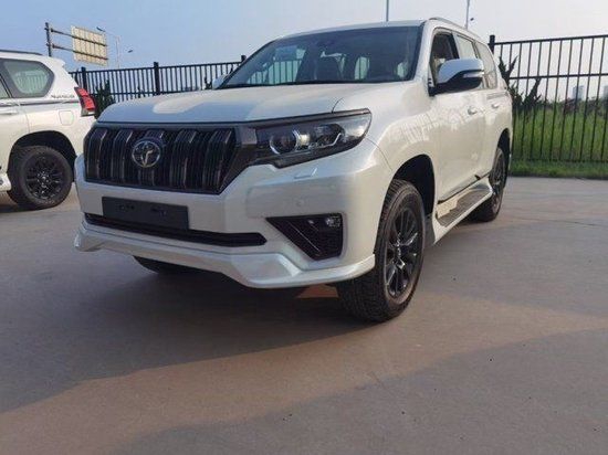 顶配丰田霸道4000最低多少钱 可分期