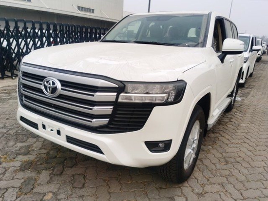 2022款丰田酷路泽LC300预售 定金留车