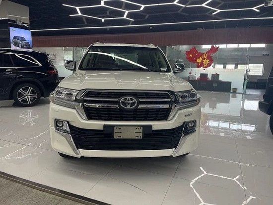 23款兰德酷路5700VXR顶配现车最新价格