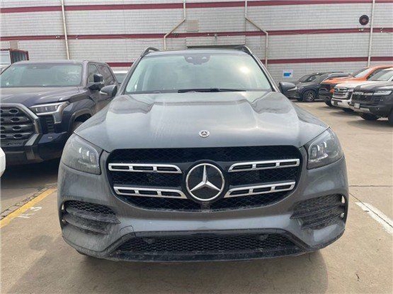 23款奔驰GLS450价格豪华感舒适感并存