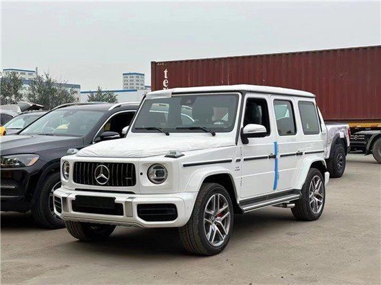 23款韩版奔驰G63白色天津港提车价格