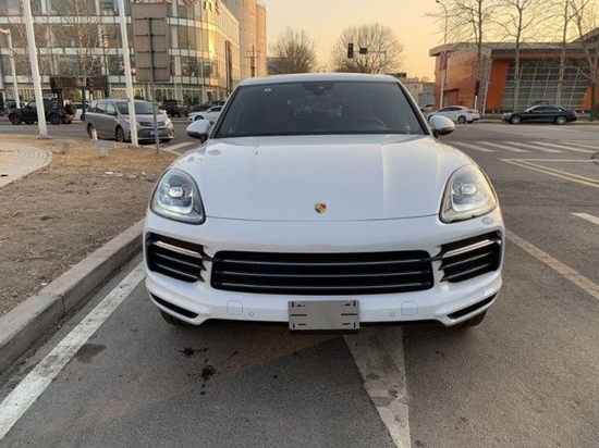 2023款美版保时捷卡宴铂金版配置及报价