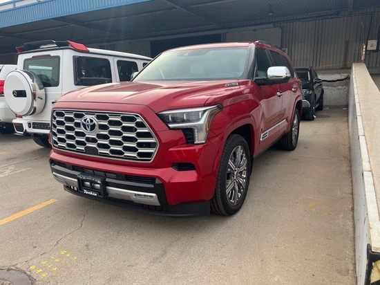 23款丰田红杉3.5T顶点版价格110余万