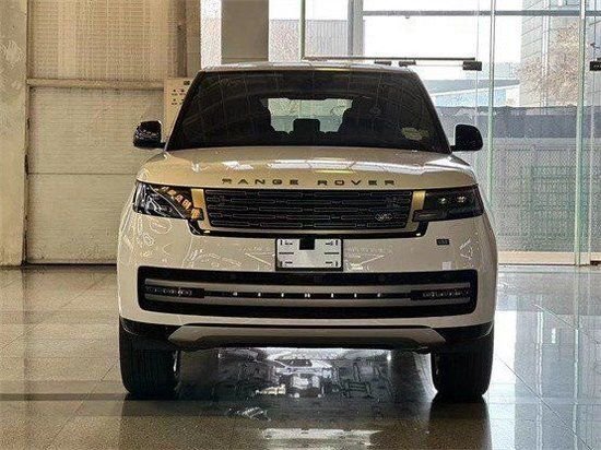 进口23款路虎揽胜行政版P400天津港报价