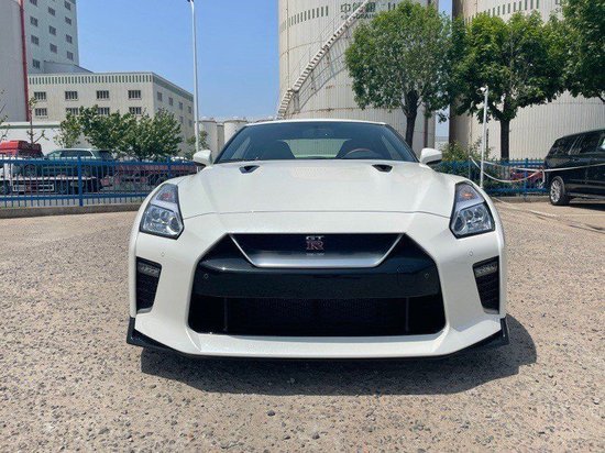 日产GT-R 23款3.8T最新报价及配置