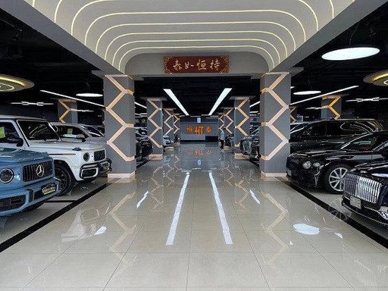 23款奔驰GLS450升级迈巴赫改装现车价格