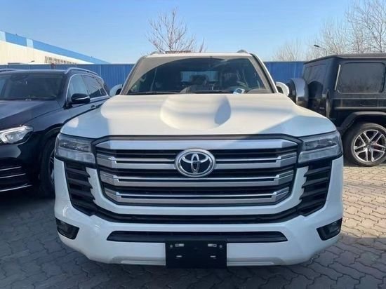 进口23款丰田酷路泽3500配置全价格优惠