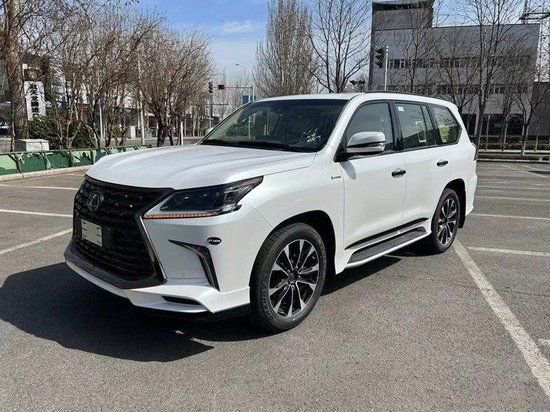 21款雷克萨斯LX570绝版现车最低180万起