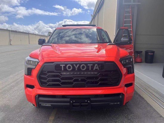 2023款丰田红杉天津港口现车价格优惠