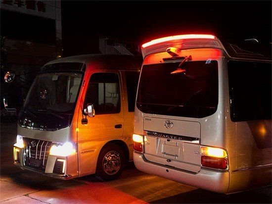 丰田考斯特4.0L价格 改装端庄大气商务