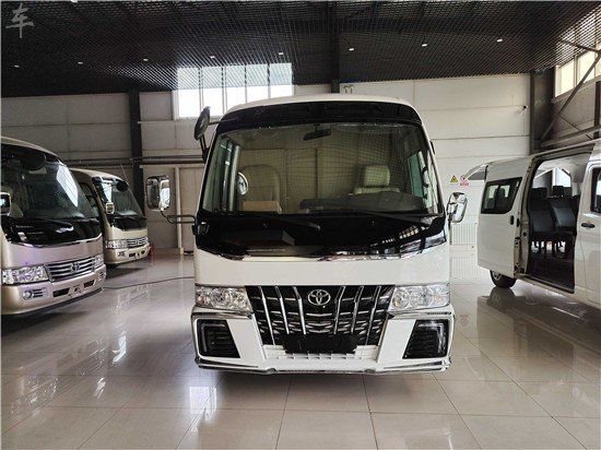 丰田考斯特最新报价多款样式选择配置