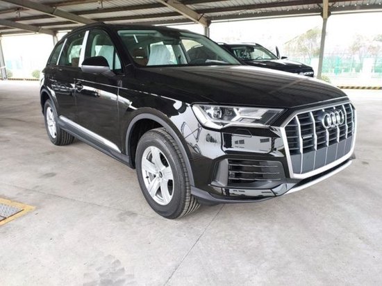 23款奥迪Q7欧规2.0T 50多万值得拥有