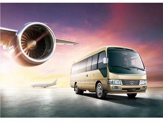 丰田考斯特裸车香槟金12座现车价格