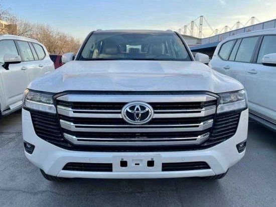 2022款丰田酷路泽LC300实价 现车在售