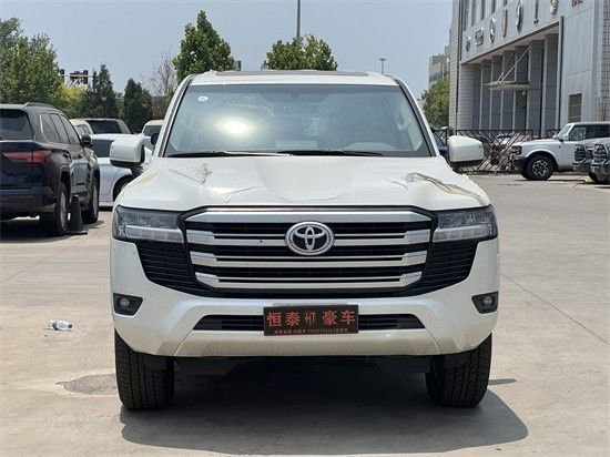 23款丰田酷路泽陆地巡洋舰LC300现车