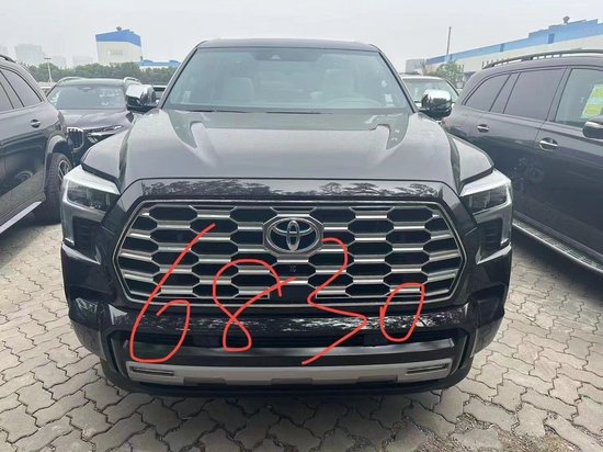 2023款丰田红杉3.5TT港口现车95万起售