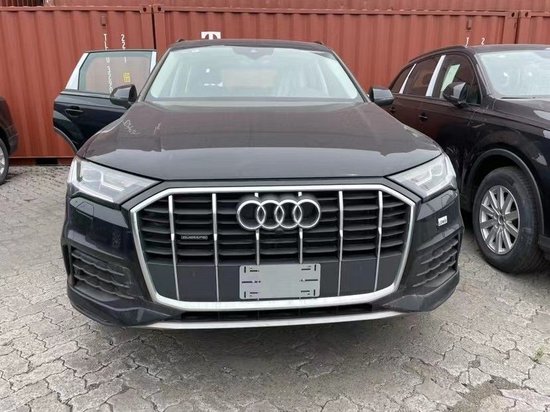 2023款奥迪Q7 3.0T港口现车最新行情
