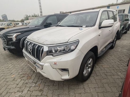 2022款丰田霸道4000 60万起亏本销售