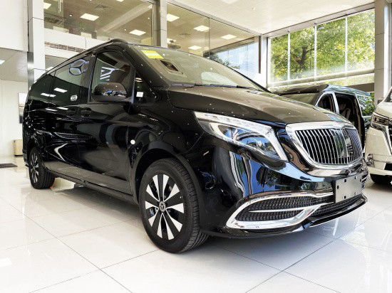 新款奔驰威霆改装商务车 商务居家必备