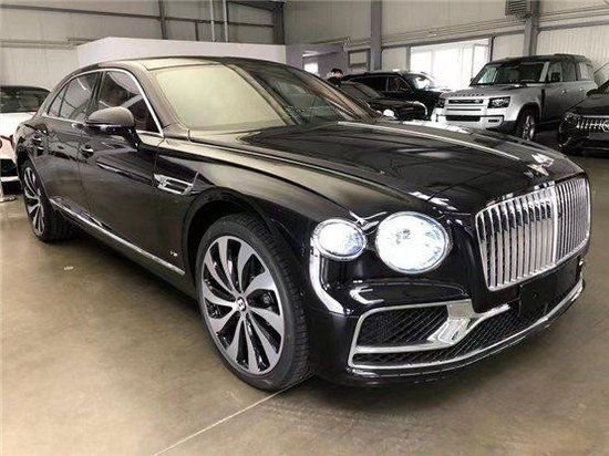 23款宾利飞驰现车立减万元体验顶级豪车