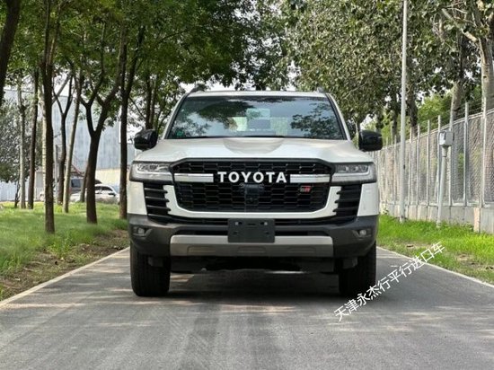 23款酷路泽LC300 GR SPORT现车优惠促销