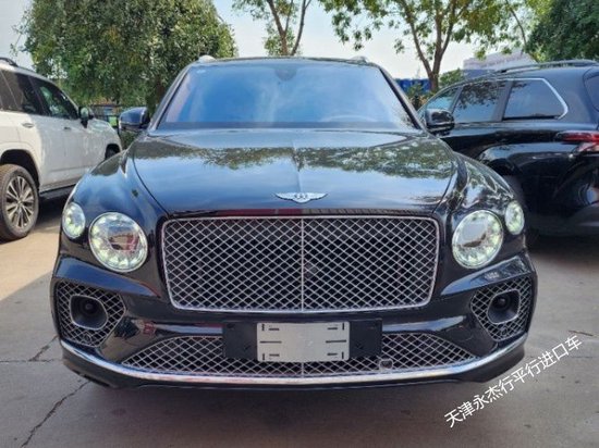 2023款宾利添越 4.0 V8现车报价268万