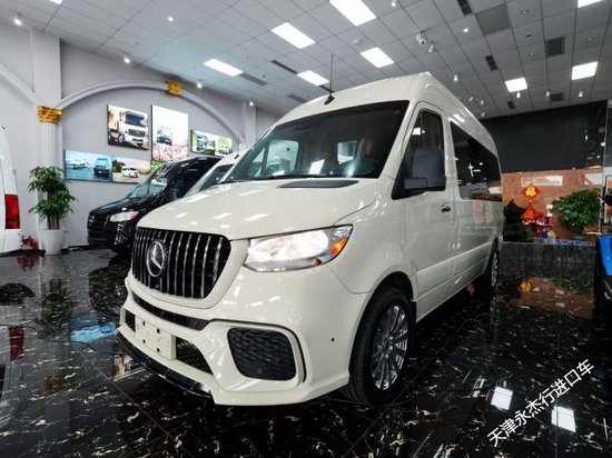 新款奔驰斯宾特2.0T汽油房车报价配置