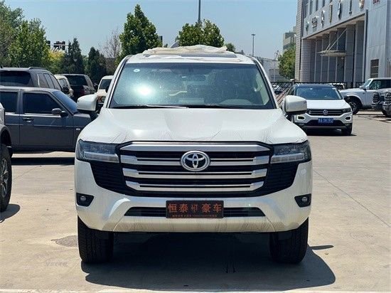 23款丰田酷路泽LC300大量现车降价销售