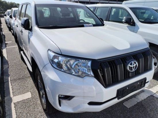 23款丰田霸道2800柴油报价最新行情51万