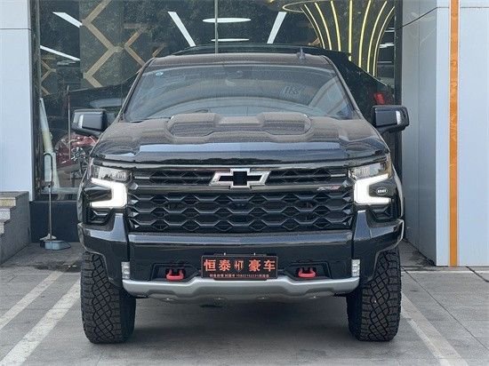 全新雪弗兰皮卡索罗徳ZR2V8越野界新星