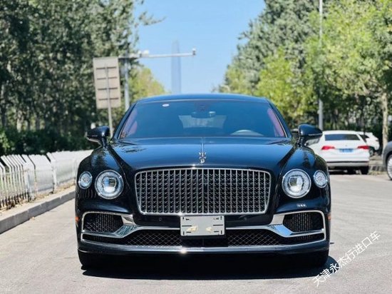 2023款宾利飞驰港口现车260万起售全国