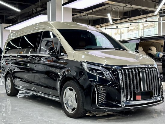 奔驰威霆商务车双拼色定制款 全新现车