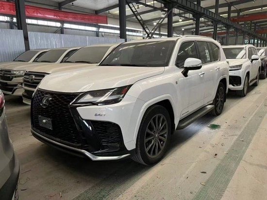 23款雷克萨斯LX600经典转型 中东大油箱