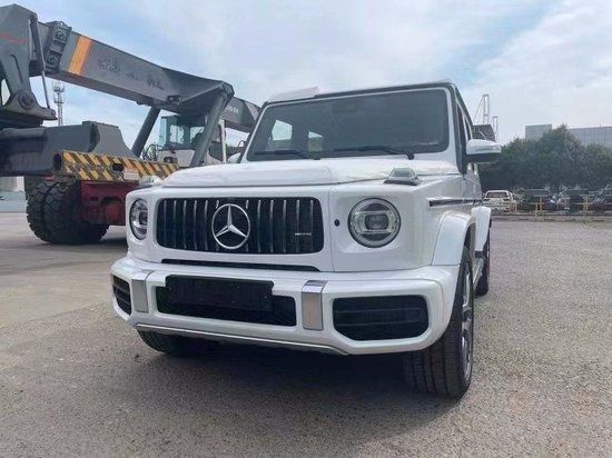 23款奔驰G63天津港现车特价 让利销售