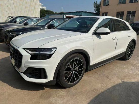 2023款欧规奥迪Q8现车手续齐优惠60万起