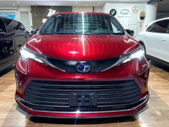 丰田塞纳2.5L油电混合两驱标配23款热卖