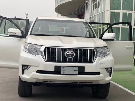 2023款丰田霸道4000EXR 60万起配置高