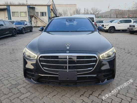 23款奔驰S580四驱长轴现车最新报价150万