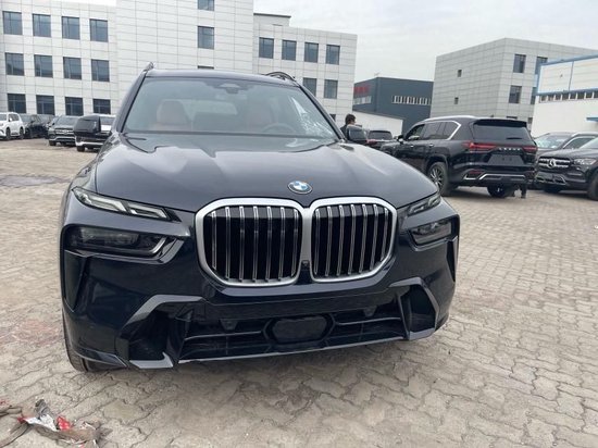 24款美规宝马X7M运动3.0T年底优惠价