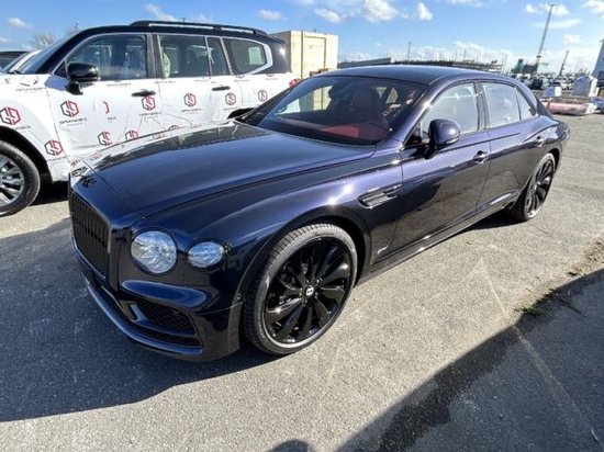 2024款宾利飞驰2.9T插电混动可分期落户