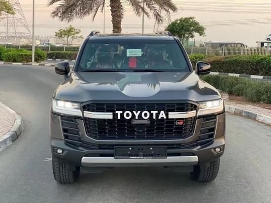 进口2022款丰田LC300酷路泽GR赛道版优惠