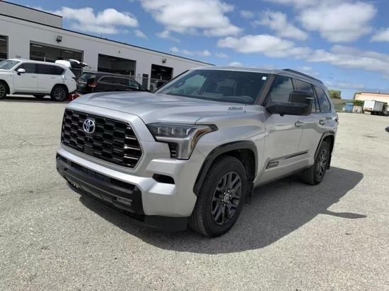 23款丰田红杉铂金版 3.5T混动价格公开